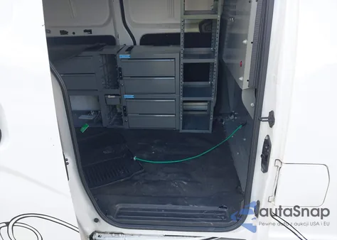 2019 Nissan Nv200 Sv из США, поврежденный, VIN 3N6CM0KN5KK708568